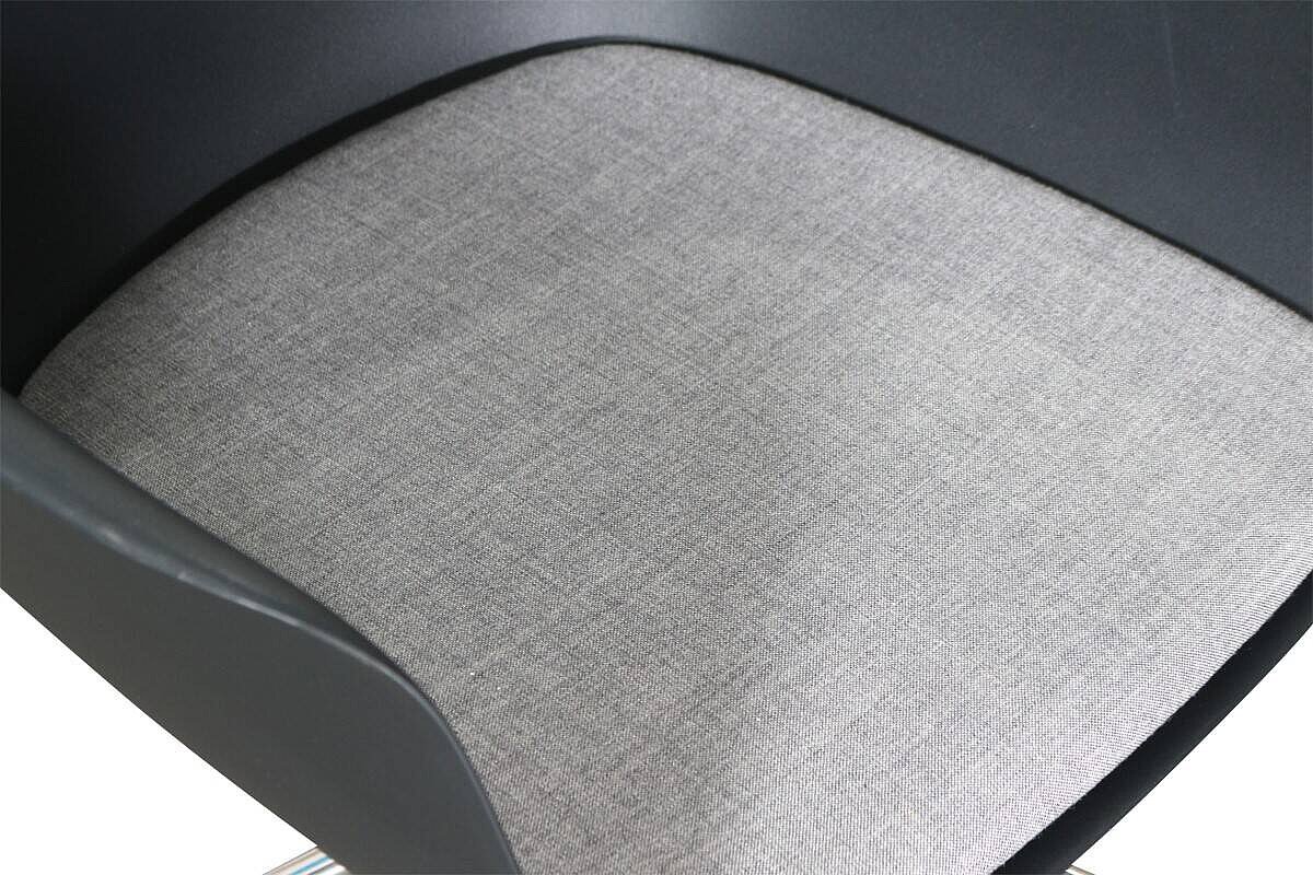 Schalenstuhl / Brunner 'crona light' / lava / Sitzkissen grau / auf Rollen