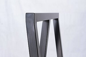 Neuwertig / Garderobenständer / HAY 'Loop Stand Hall' / schwarz