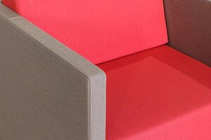 Sessel / König & Neurath 'NET.WORK.PLACE' / Einsitzer / grau/rot