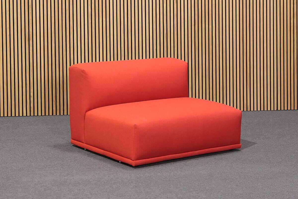 Neuwertig / MUUTO 'Connect' / Stoff Remix / Farbe 643 rot - Variante 4 - Modul J, C, D + E