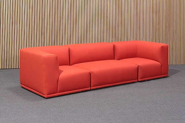 Neuwertig / MUUTO 'Connect' / Stoff Remix / Farbe 643 rot - Variante 5 - Modul E, D + E