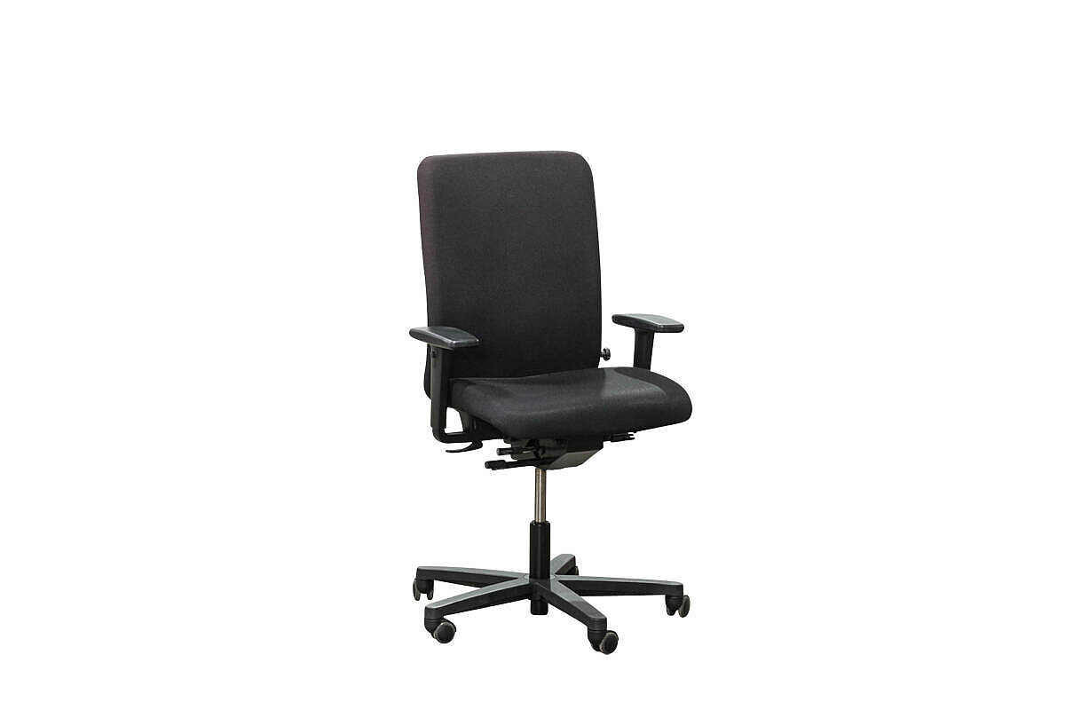 Bürodrehstuhl / König & Neurath 'JET I' / schwarz / Fußkreuz schwarz