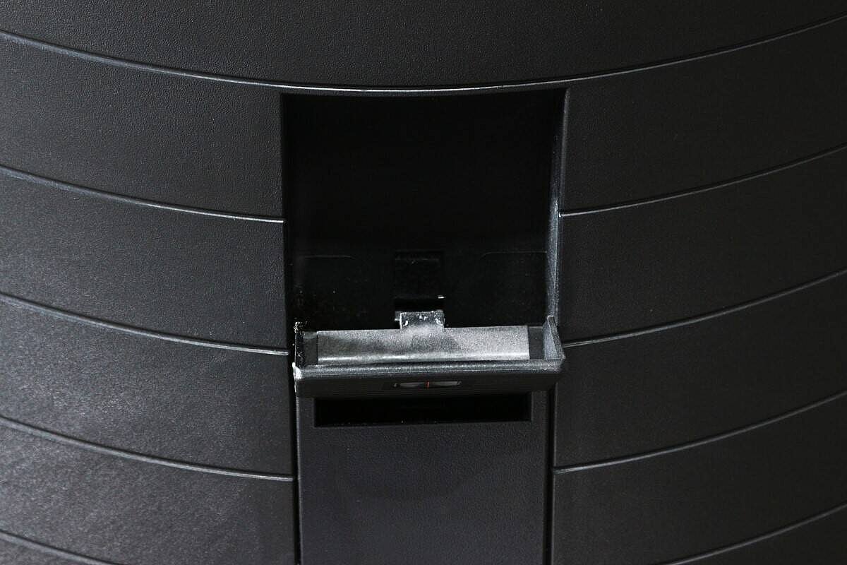 Bürodrehstuhl / König & Neurath 'JET I' / schwarz / Fußkreuz schwarz