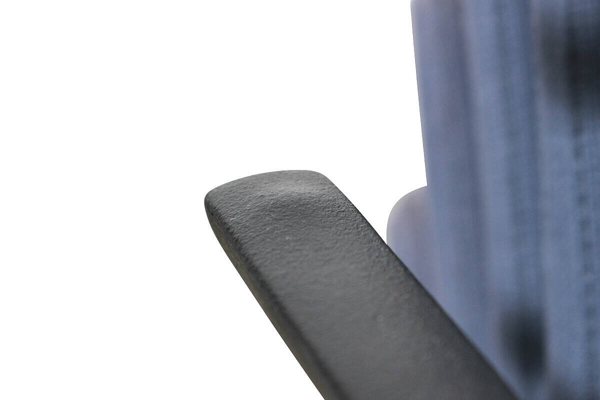 'tool2' Konferenzstuhl in anthrazit, stapelbar