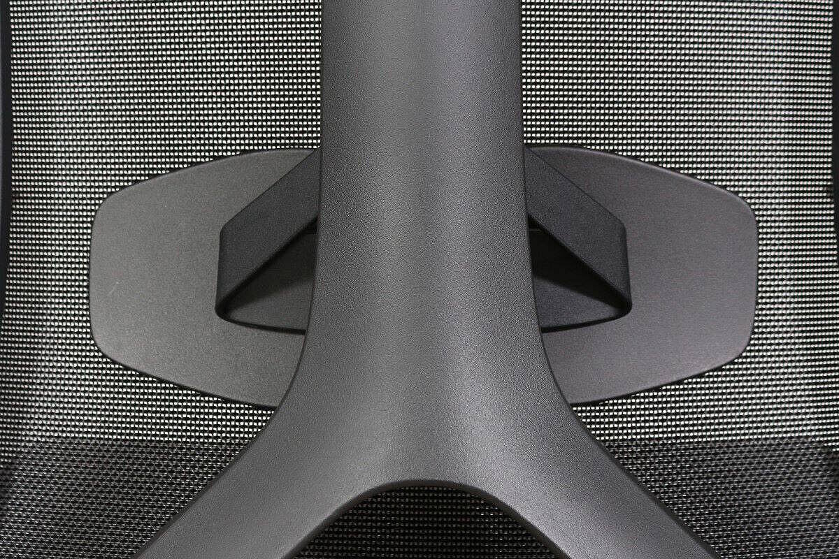 Neuwertig / Bürodrehstuhl / 'X-Back' / Netzrücken / schwarz