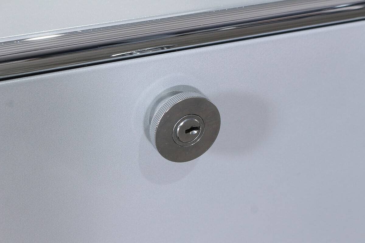 Sideboard / USM Haller / 2 Fächer mit Auszug / Hängeregistratur / mattsilber